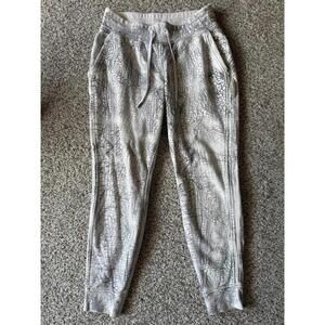 Lululemon Warm Down High Rise Joggers Size 8 Thread Dye White & Black/Gray